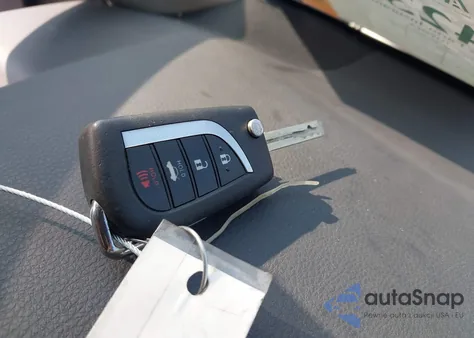 2021 Toyota Camry Se z USA, uszkodzony, nr VIN 4T1G11AK7MU586854